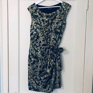 Vince Canuto Camouflaged green dress